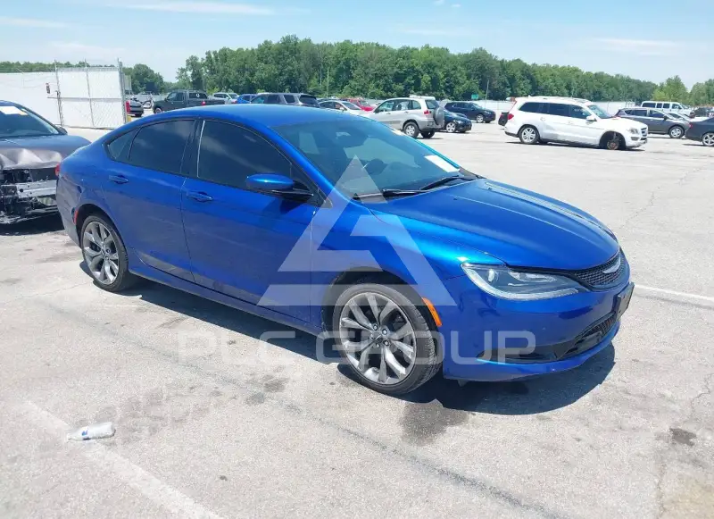 2015 Chrysler 200 фото