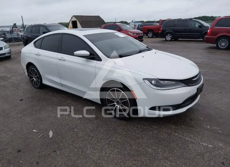 2015 Chrysler 200 photo