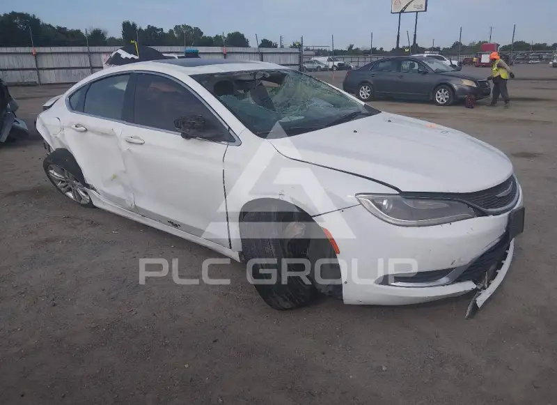 2015 Chrysler 200 фото