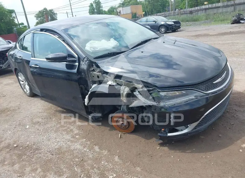 2015 Chrysler 200 фото