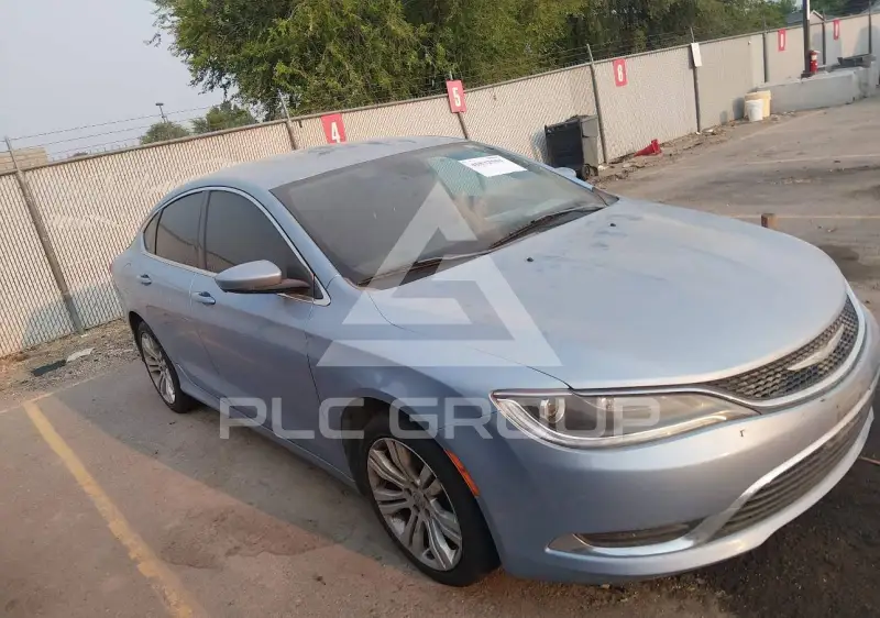 2015 Chrysler 200 photo