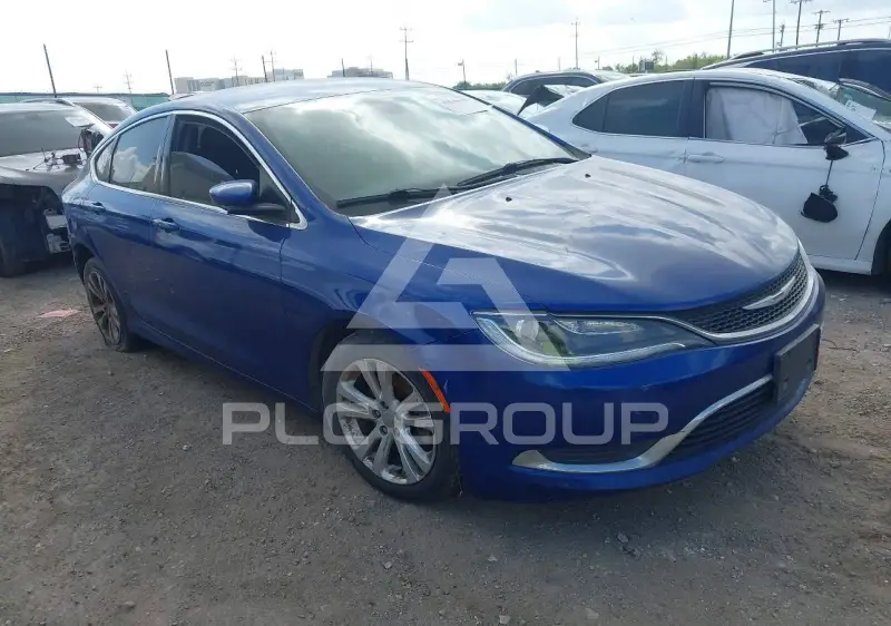 2015 Chrysler 200 photo
