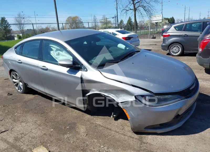 2015 Chrysler 200 фото