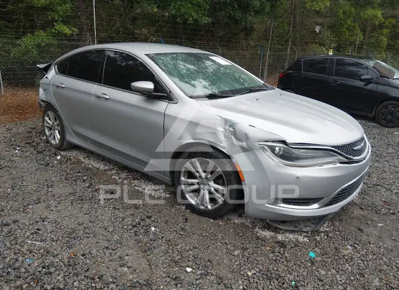 2015 Chrysler 200 фото