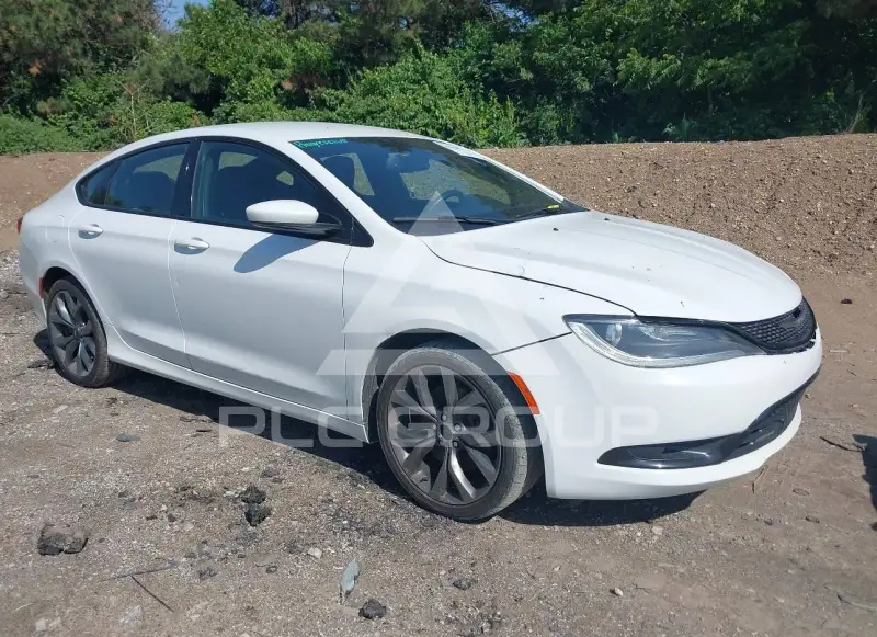 2015 Chrysler 200 фото