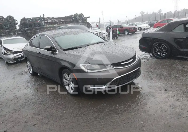 2015 Chrysler 200 фото