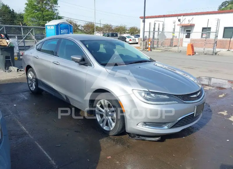 2015 Chrysler 200 фото