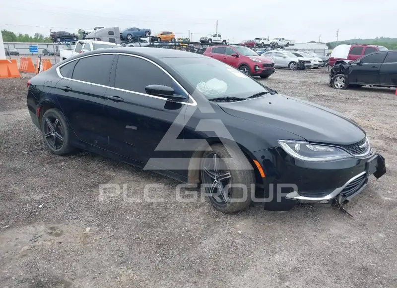 2015 Chrysler 200 photo