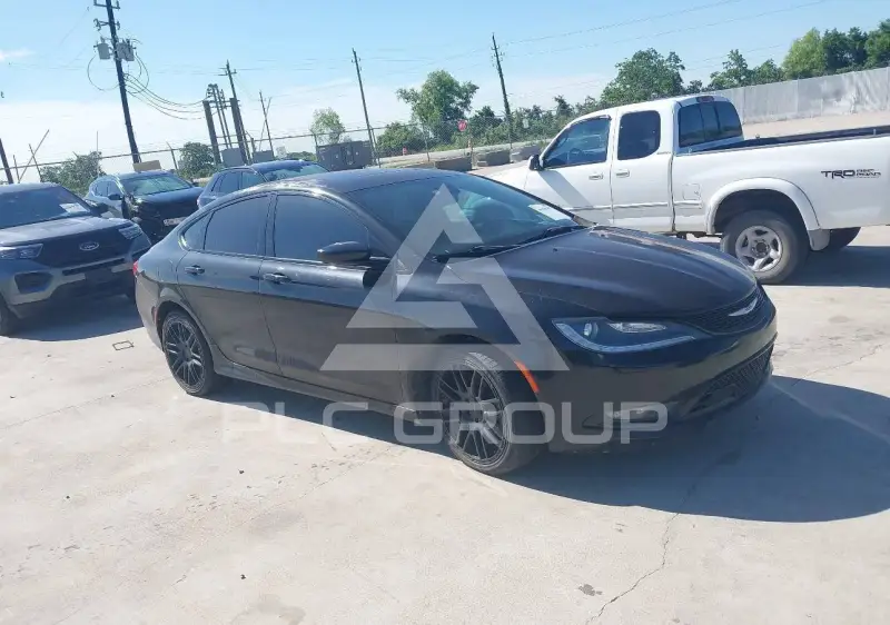 2015 Chrysler 200 фото