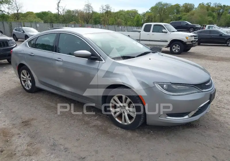 2015 Chrysler 200 photo