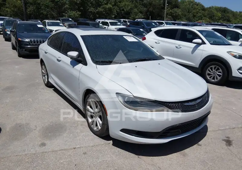 2015 Chrysler 200 фото