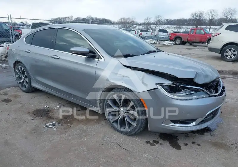 2015 Chrysler 200 фото