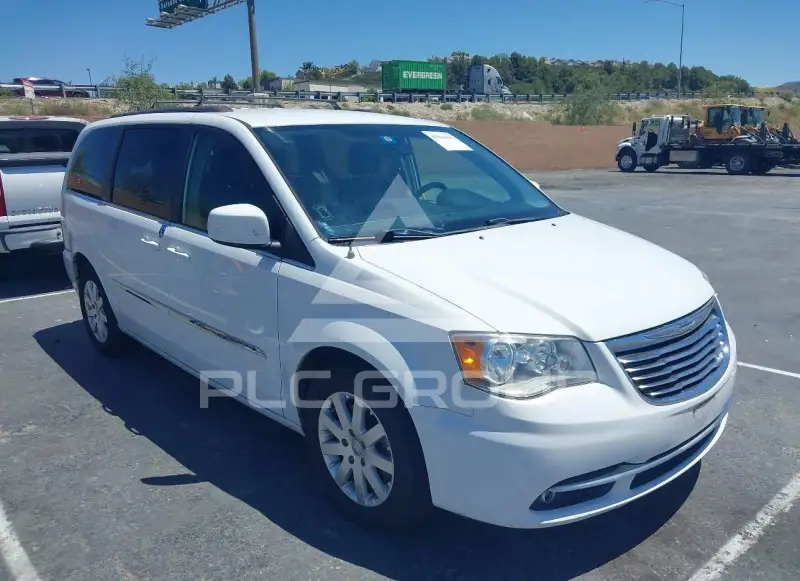 2015 Chrysler TOWN & COUNTRY фото