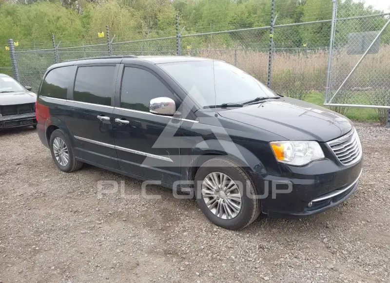 2015 Chrysler TOWN & COUNTRY фото