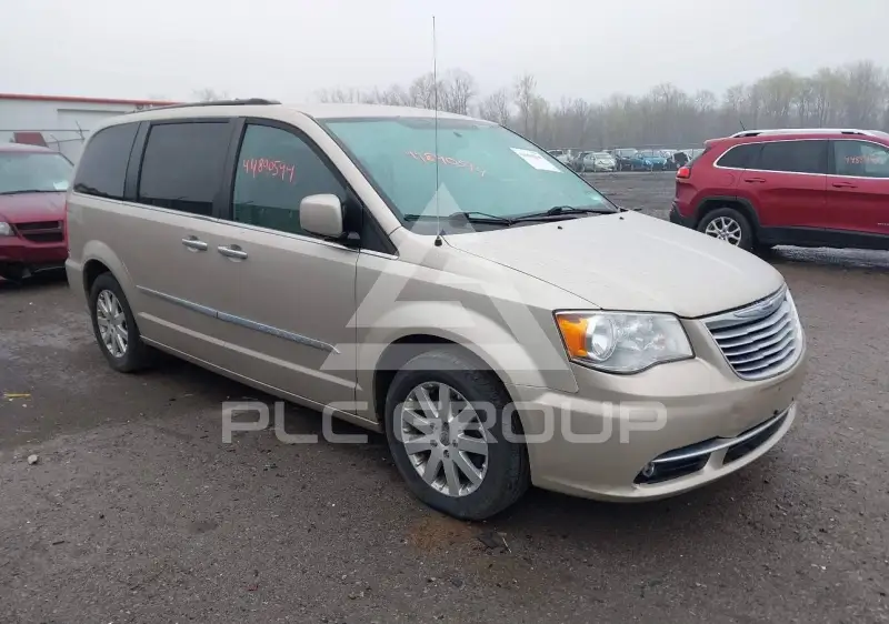 2015 Chrysler TOWN & COUNTRY фото