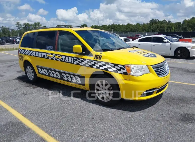 2015 Chrysler TOWN & COUNTRY photo