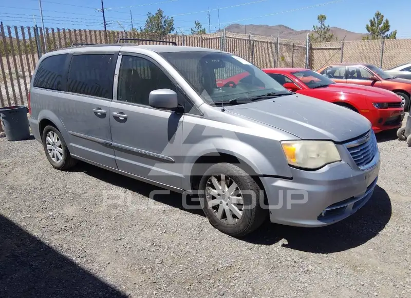 2015 Chrysler TOWN & COUNTRY фото