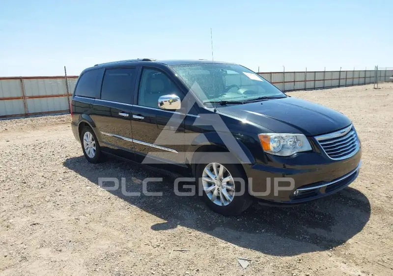 2015 Chrysler TOWN & COUNTRY фото