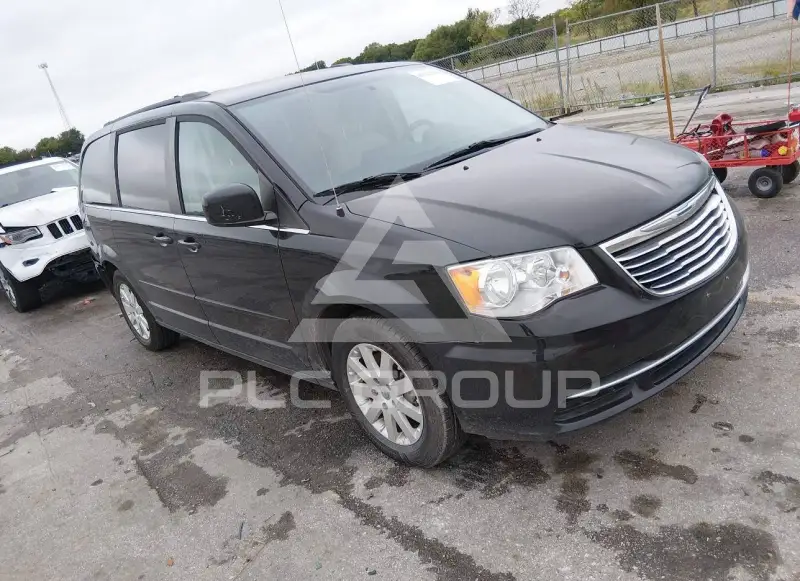2015 Chrysler TOWN & COUNTRY photo