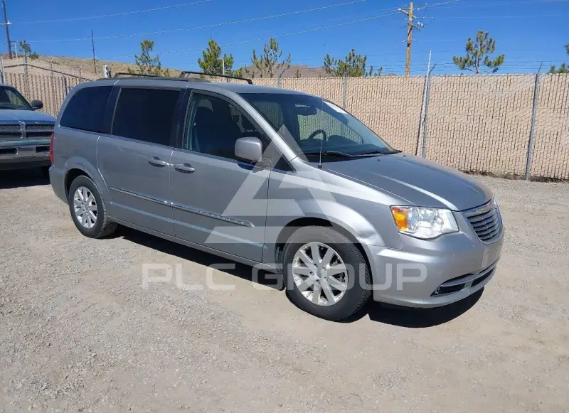 2015 Chrysler TOWN & COUNTRY фото
