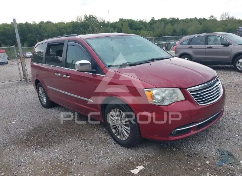 2015 Chrysler TOWN & COUNTRY фото