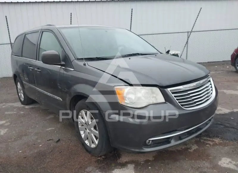 2015 Chrysler TOWN & COUNTRY фото