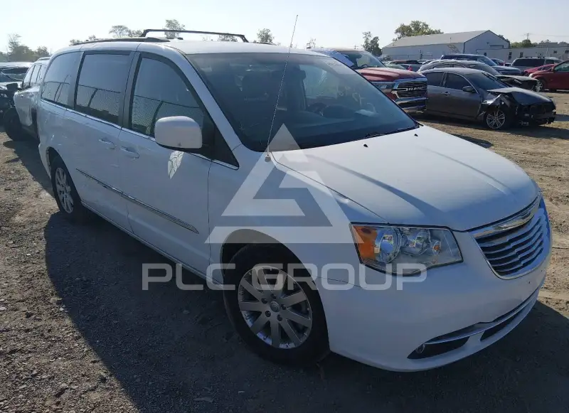 2015 Chrysler TOWN & COUNTRY photo