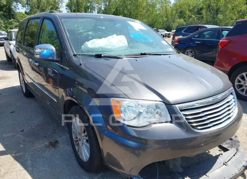 2015 Chrysler TOWN & COUNTRY фото