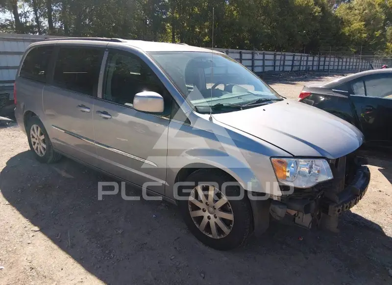 2015 Chrysler TOWN & COUNTRY photo