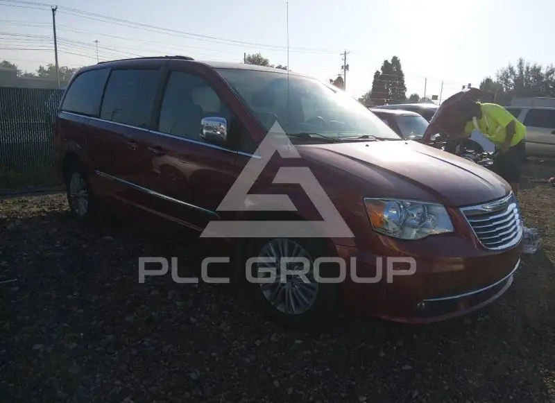2015 Chrysler TOWN & COUNTRY photo