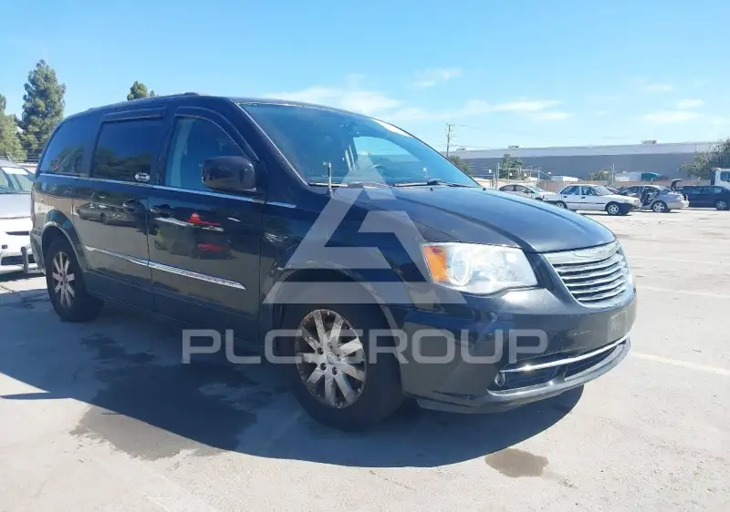 2015 Chrysler TOWN & COUNTRY фото