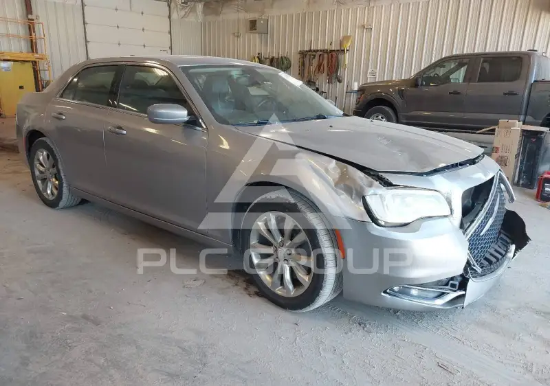 2015 Chrysler 300 фото