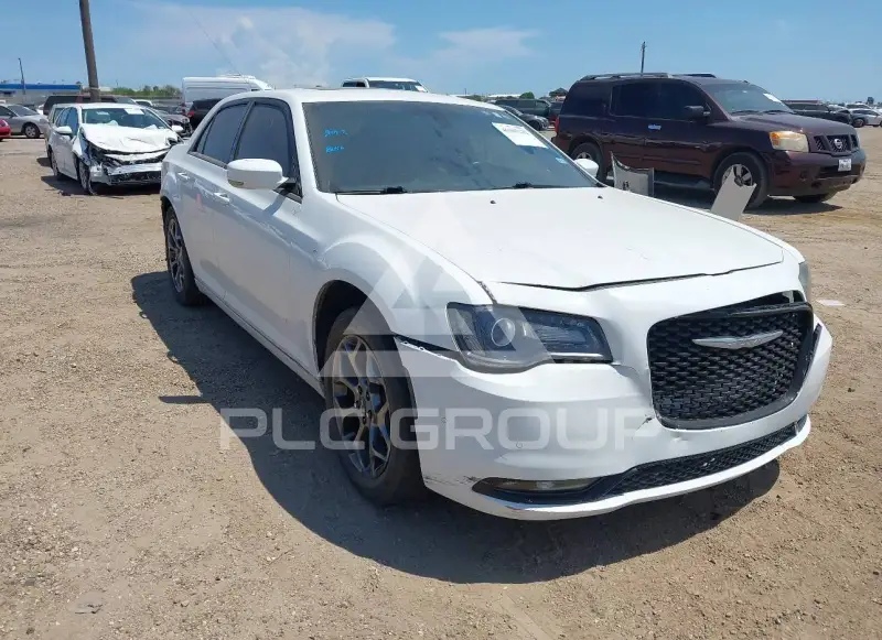 2015 Chrysler 300 фото