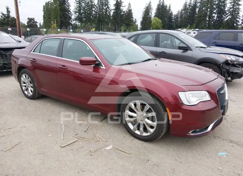 2015 Chrysler 300 photo