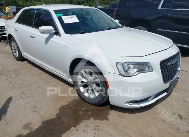 2015 Chrysler 300 фото