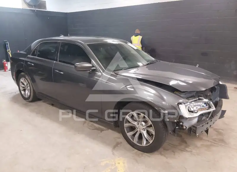 2015 Chrysler 300 photo