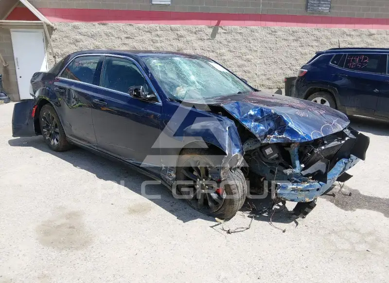 2015 Chrysler 300 фото