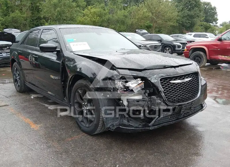 2015 Chrysler 300 фото