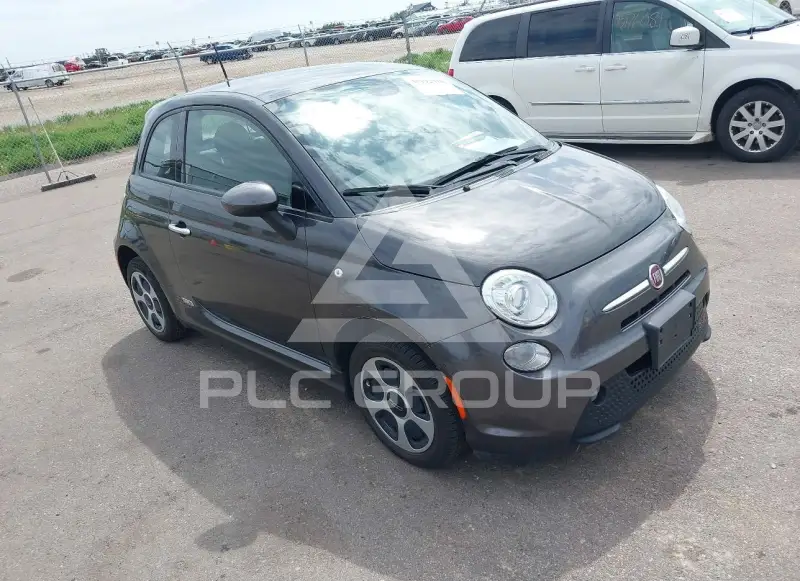 2015 Fiat 500 фото
