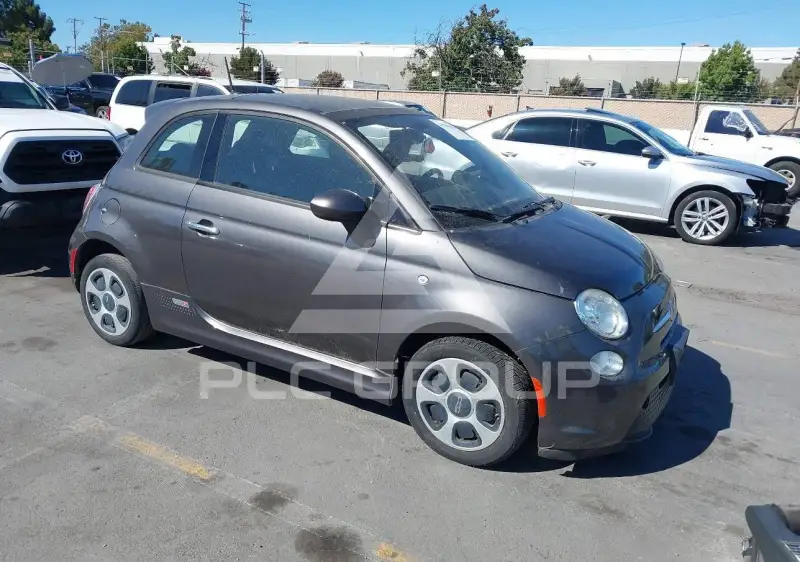 2015 Fiat 500 фото