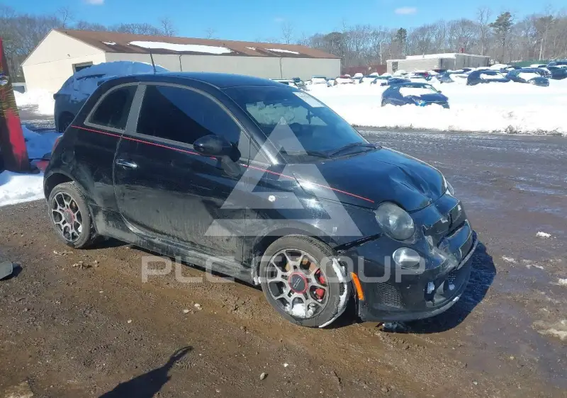 2015 Fiat 500 фото