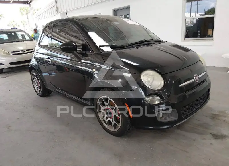 2015 Fiat 500 фото