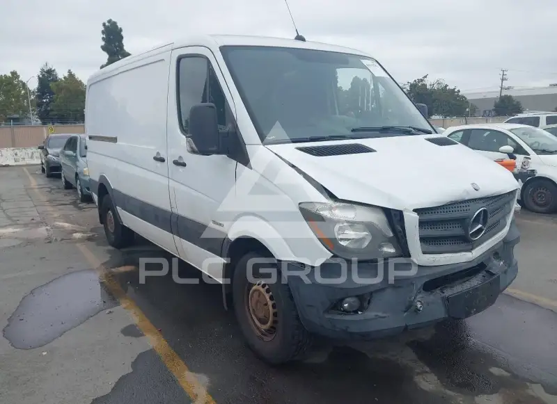 2015 Mercedes Benz Sprinter photo