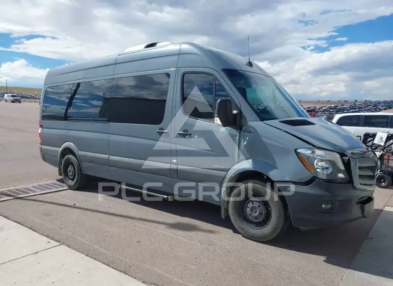 2015 Mercedes Benz Sprinter фото