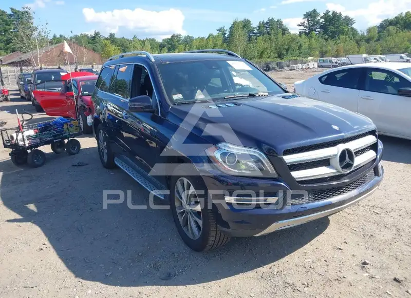 2015 Mercedes Benz GL 450 фото