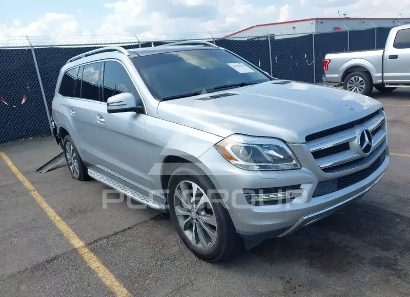 2015 Mercedes Benz GL 450 photo