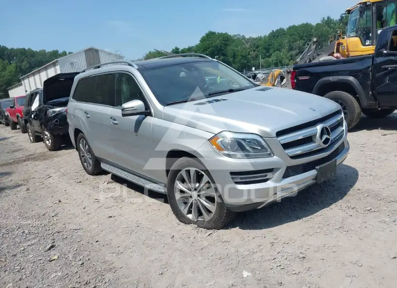 2015 Mercedes Benz GL 450 фото