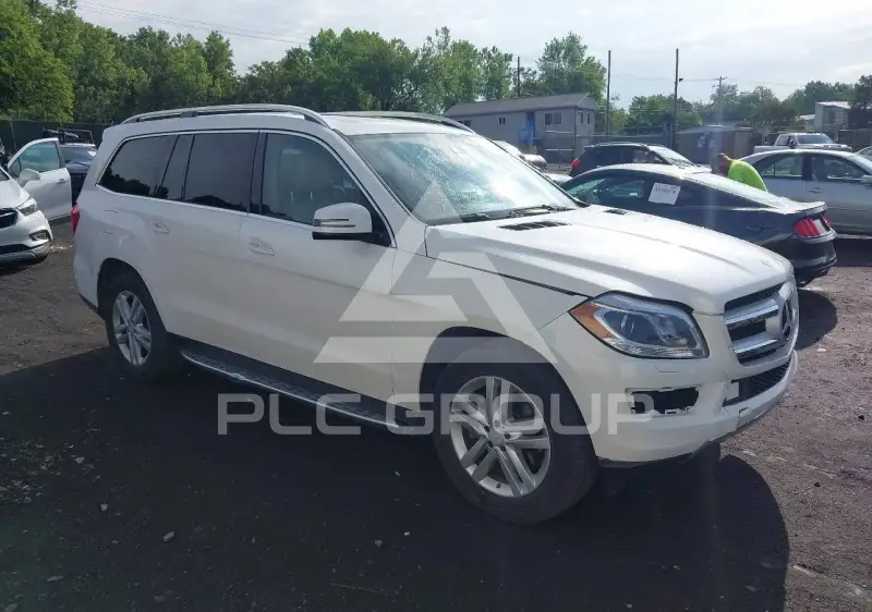 2015 Mercedes Benz GL 450 фото