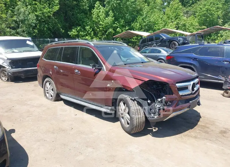 2015 Mercedes Benz GL 450 фото