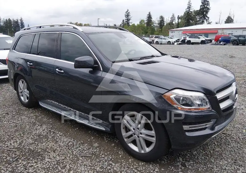 2015 Mercedes Benz GL 450 photo
